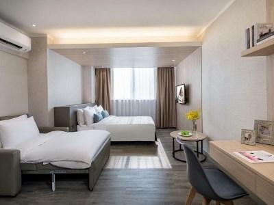Aparthotel Citadines Ashley 3*